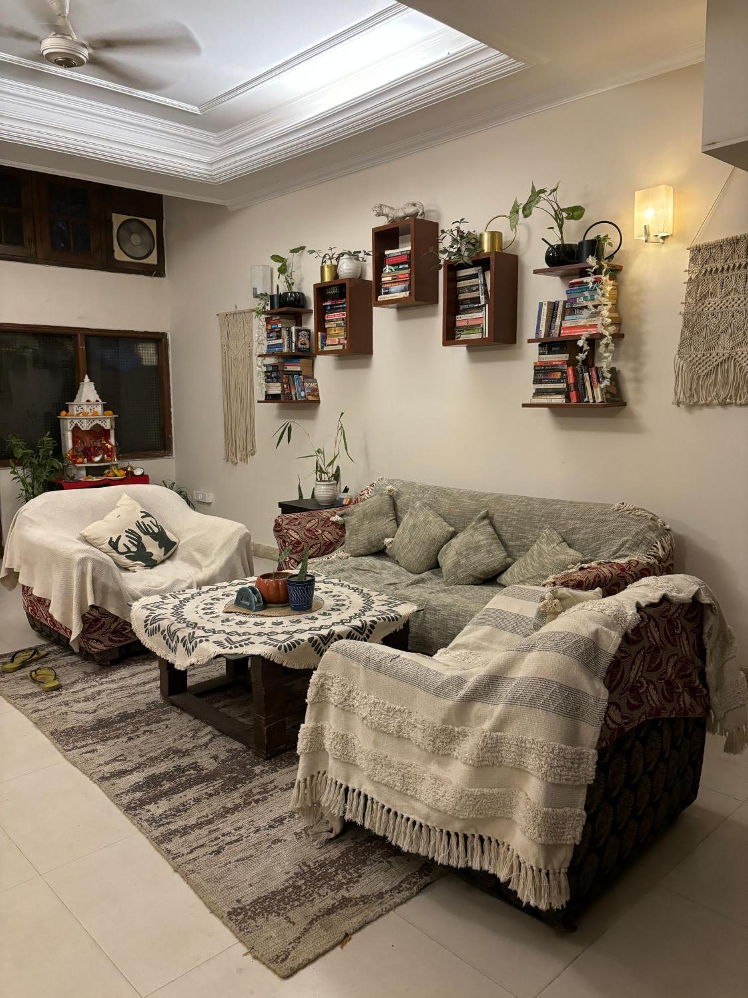 Atharva'S Homestay By Goaround Homes - Nehru Enclave Metro, South Delhi Új-Delhi Kültér fotó